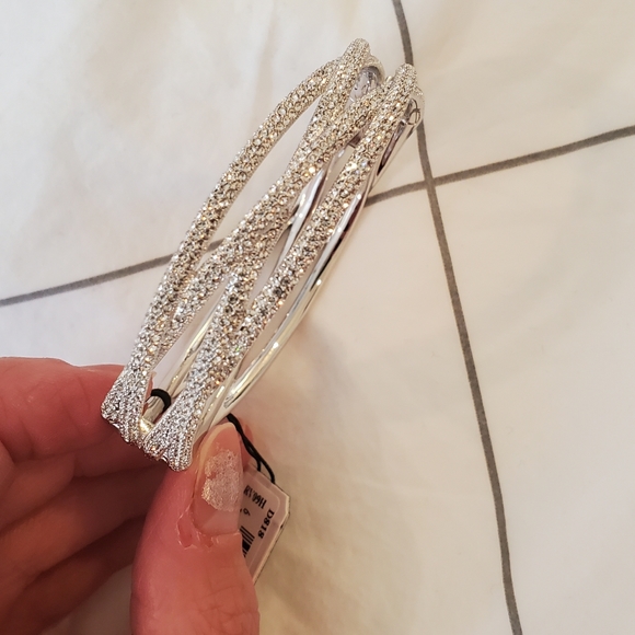NWT Adriana Orsini Silver Crystal Pave Bracelet - Picture 3 of 3
